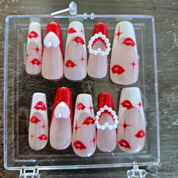 Set of Coffin-Shaped Red French Tip Acrylic Nails with a Kiss and Heart Design w - Picture 3 of 5
